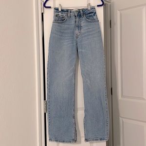 Abercrombie curve love 90s relax jean high-rise